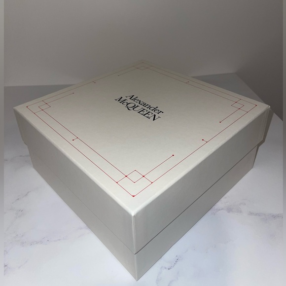 Alexander McQueen The Curve Mini Crossbody Bag Blue NWT - Picture 15 of 16